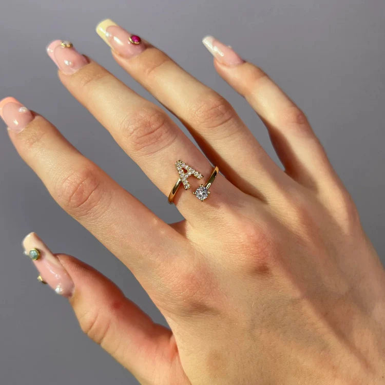 Cofre Rosa Eterna & Anillo Inicial
