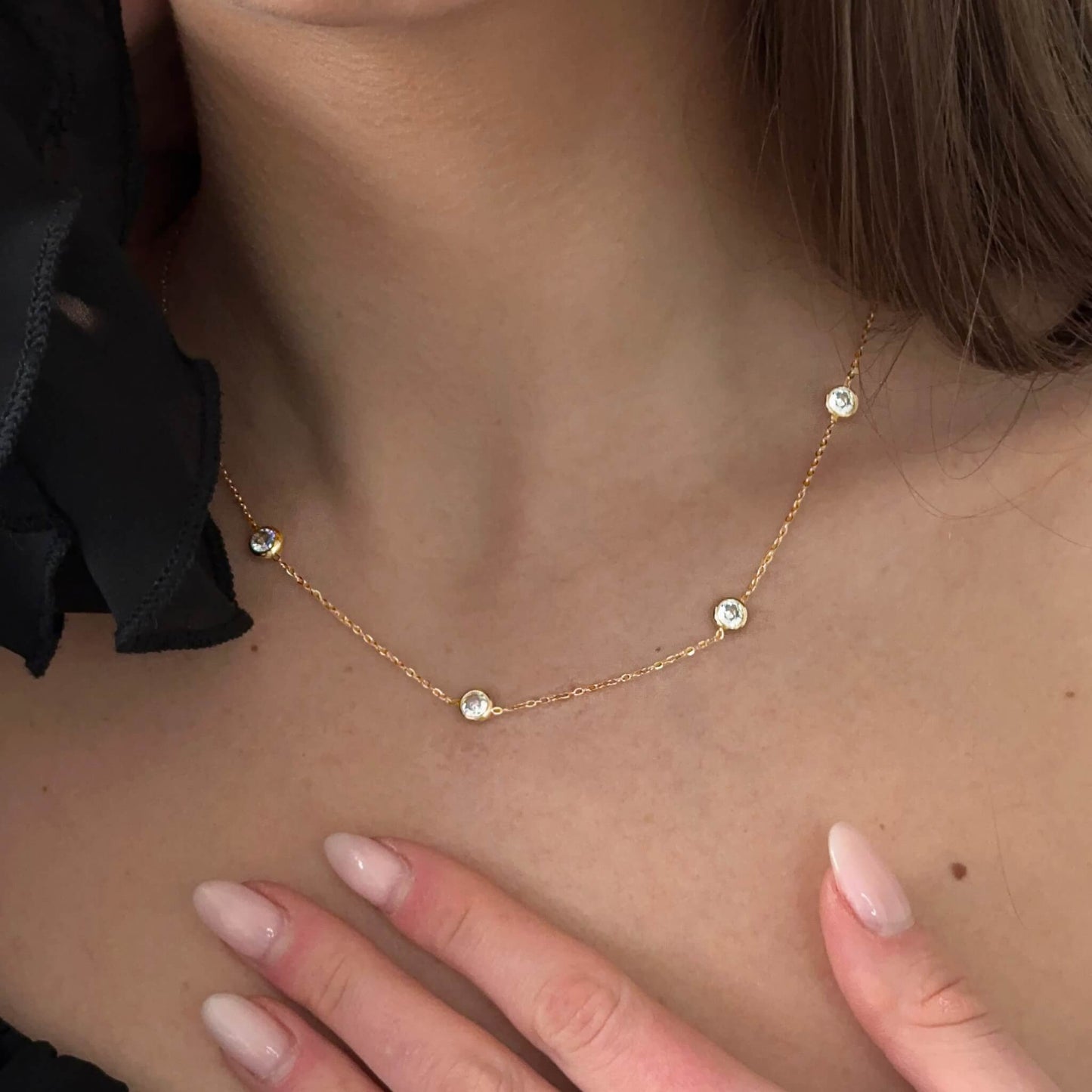 Collier Pendentif en Cristal Sept Éblouissant