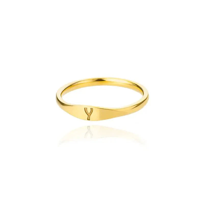 Bague initiale personnalisée élégante